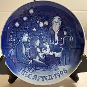 1998 Bing & Grondahl Plate SANTA THE STORYTELLER Joergen Nielsen Denmark